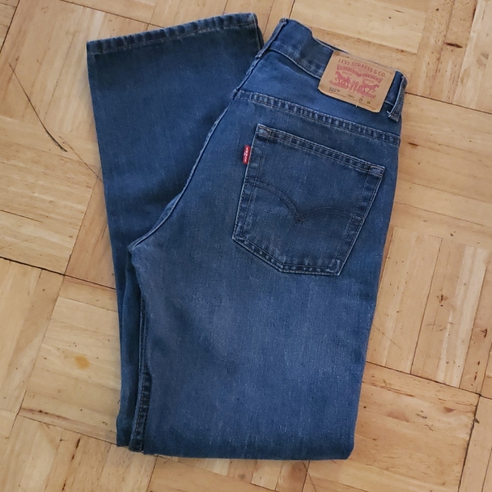Levi jeans red tag 28x28 size 16 regular